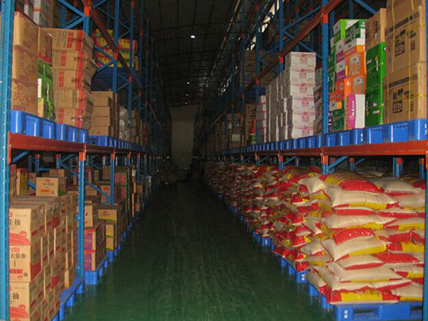 塑料托盤食品倉庫應用案例